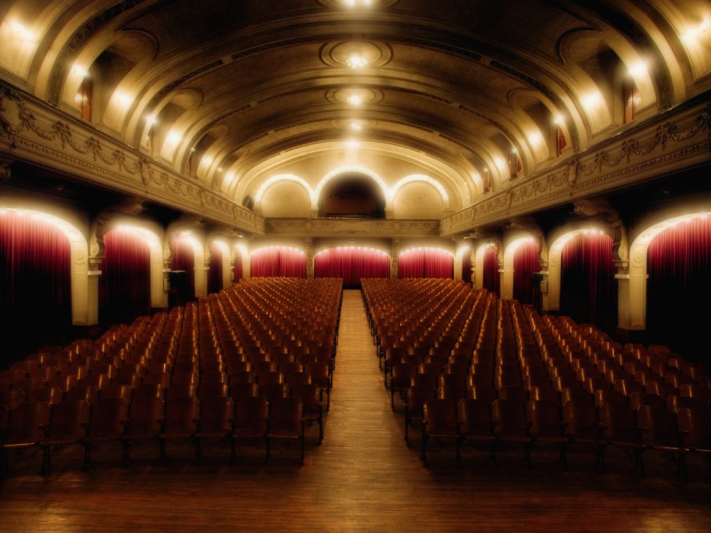 07 Jul 2004 --- Empty Theater --- Image by © Royalty-Free/Corbis